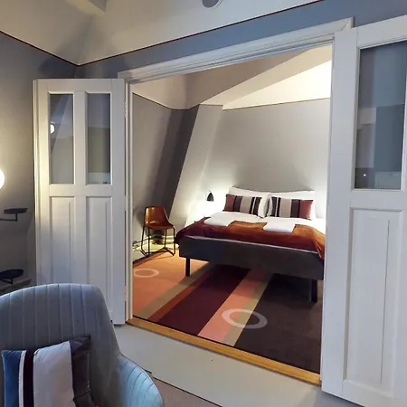 The Company - The Sweet Aparthotel 4*