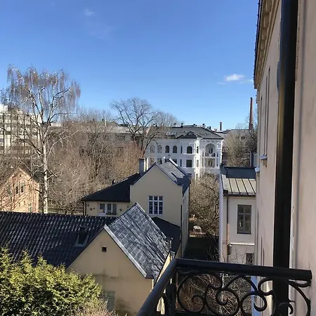 The Company - The Sweet 4*