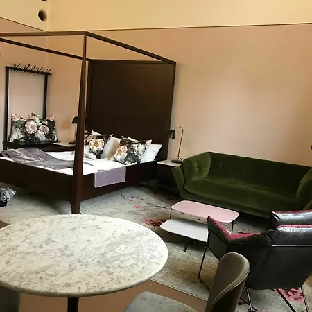The Company - The Sweet 4* Oslo