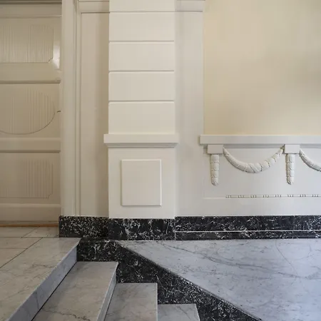 The Company - The Sweet Aparthotel 4*